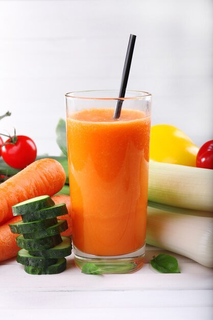 Get Glowing (Juice Cuts)-300g : Grapefruit + Carrot + Cucumber + Apple + Lemon + Ginger